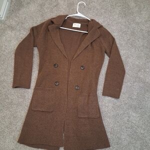 Active USA Brown Knit Sweater